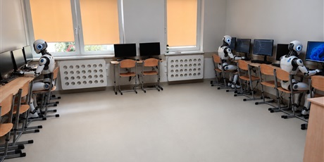 Powiększ grafikę: bezpieczenstwo-w-cyfrowym-swiecie-716173.jpg