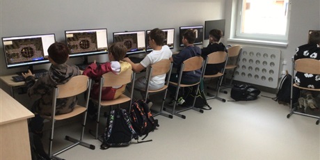 Powiększ grafikę: code-week-2025-646435.jpg